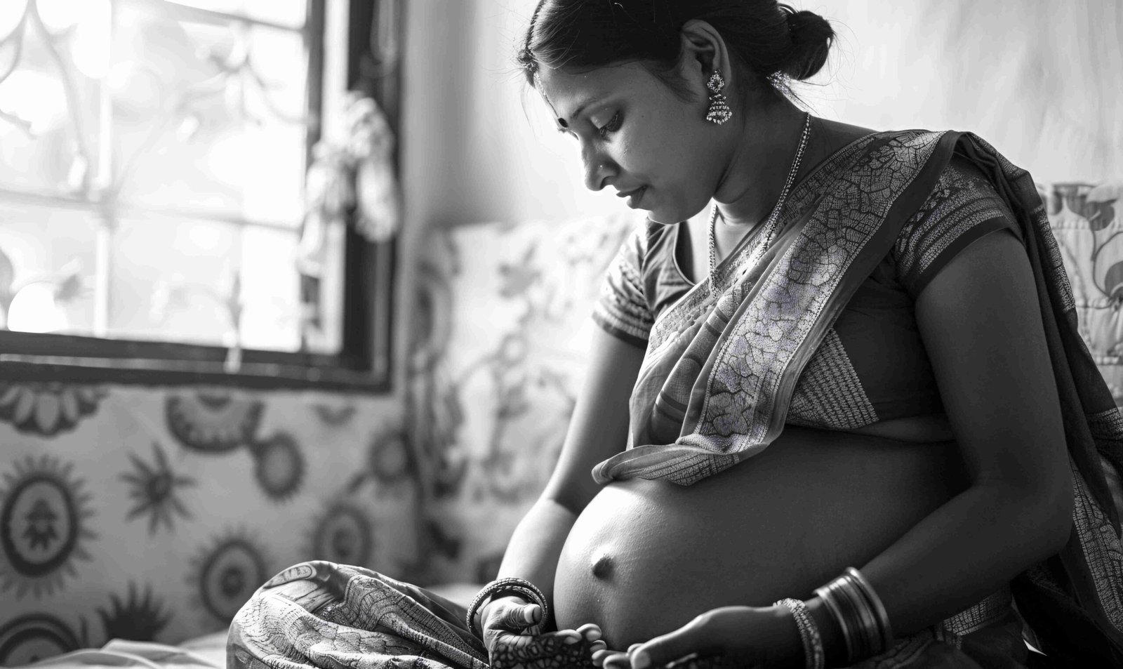 High risk pregnancy care with expert monitoring for mother and baby