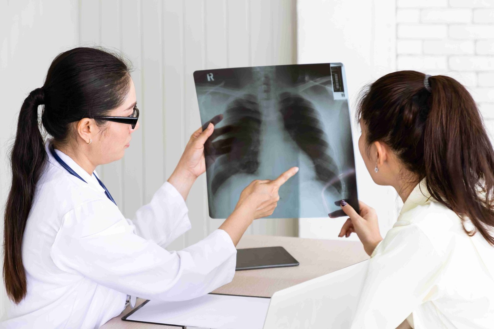 Tuberculosis (TB) treatment and care by expert doctors in Mumbai